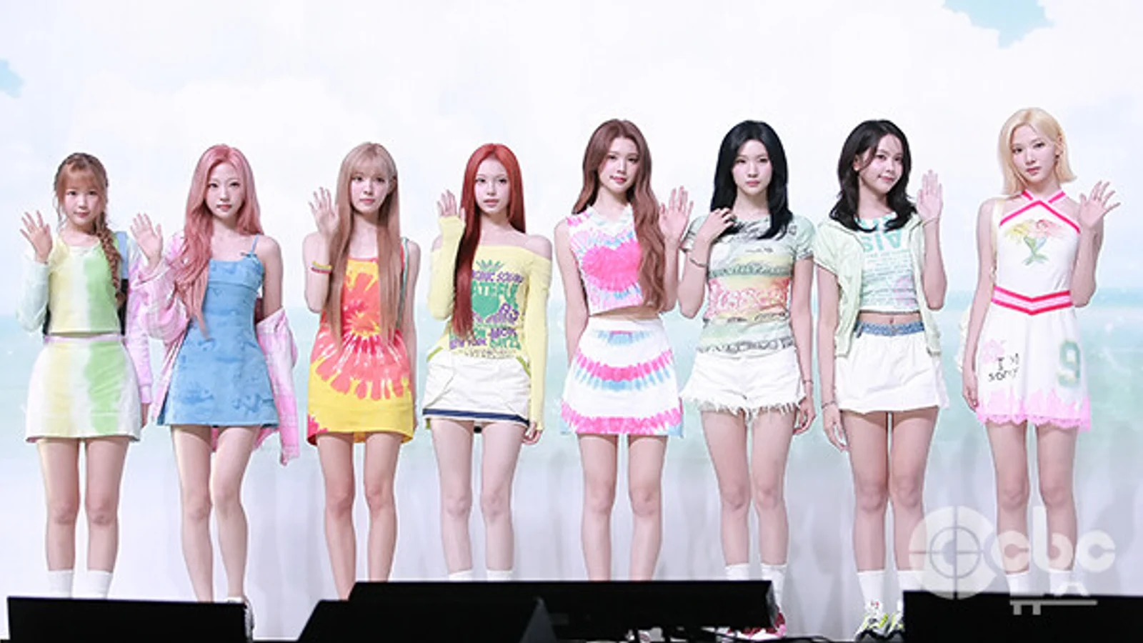 [Photo] Hearts2Hearts makes a refreshing comeback with 2nd mini album 'Lemon Tang'