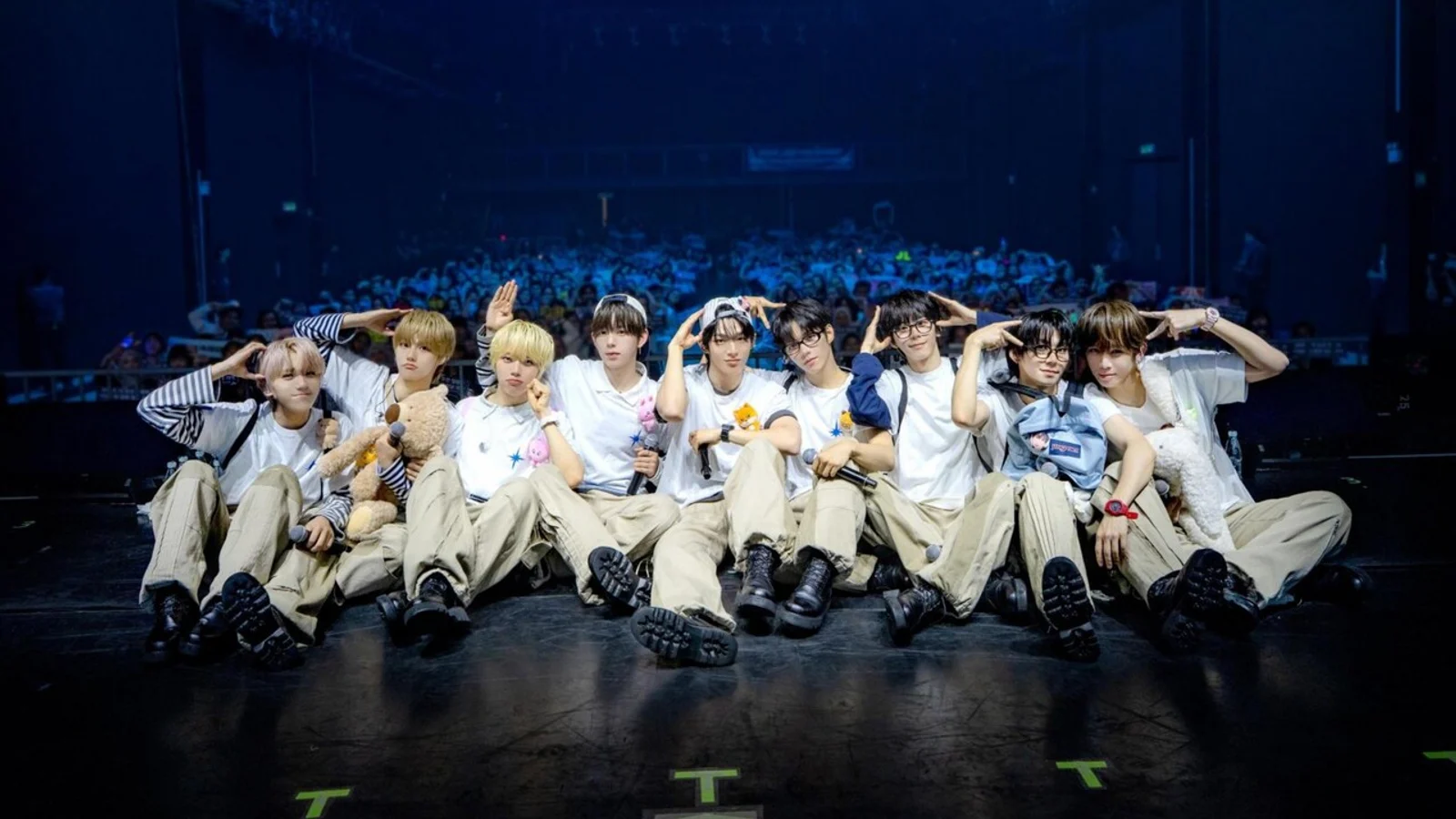 AHOF Smoothly Sails Through First Asia Tour... Third Mini Album 'RUN TO YOU' Comeback on July 8