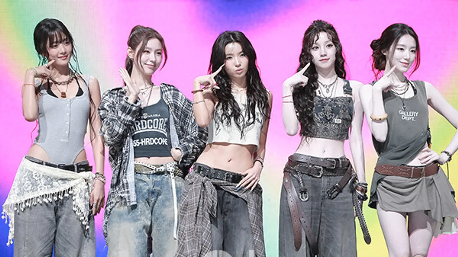[Photo] (G)I-DLE Delivers a Sensual Summer with 9th Mini Album 'We made'